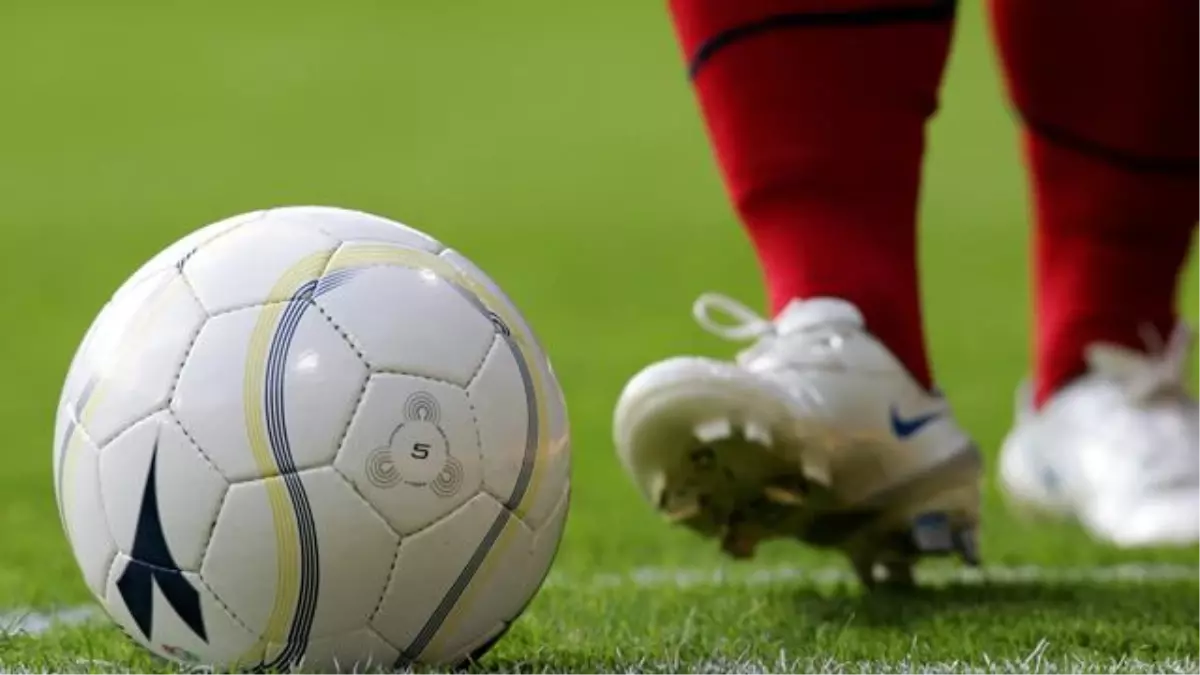 Yunanistan\'da Dostluk Maçı