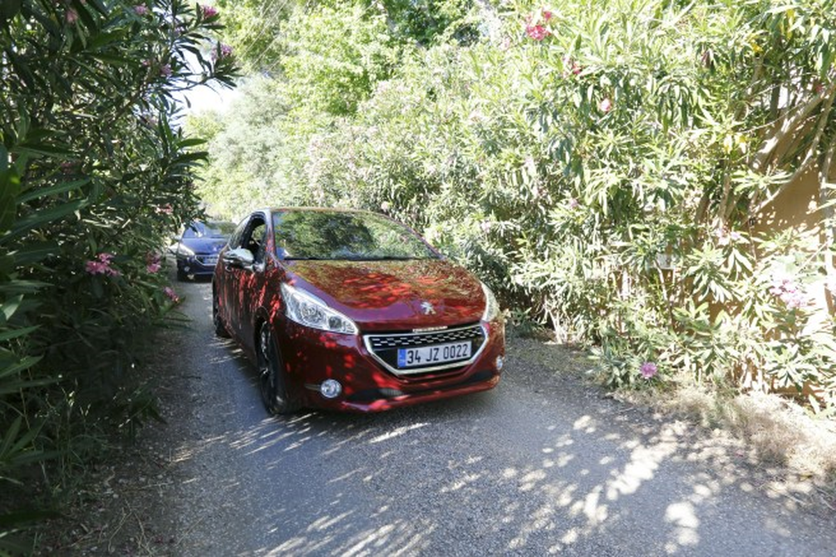 208 Gti İle Yeniden Doğdu
