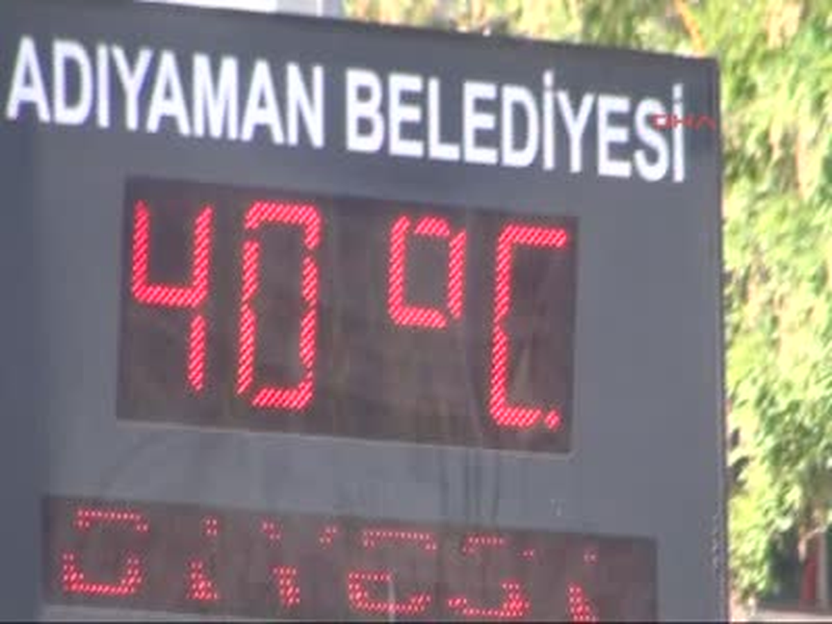 Adıyaman\'da Termometreler 40 Dereceyi Gösterdi