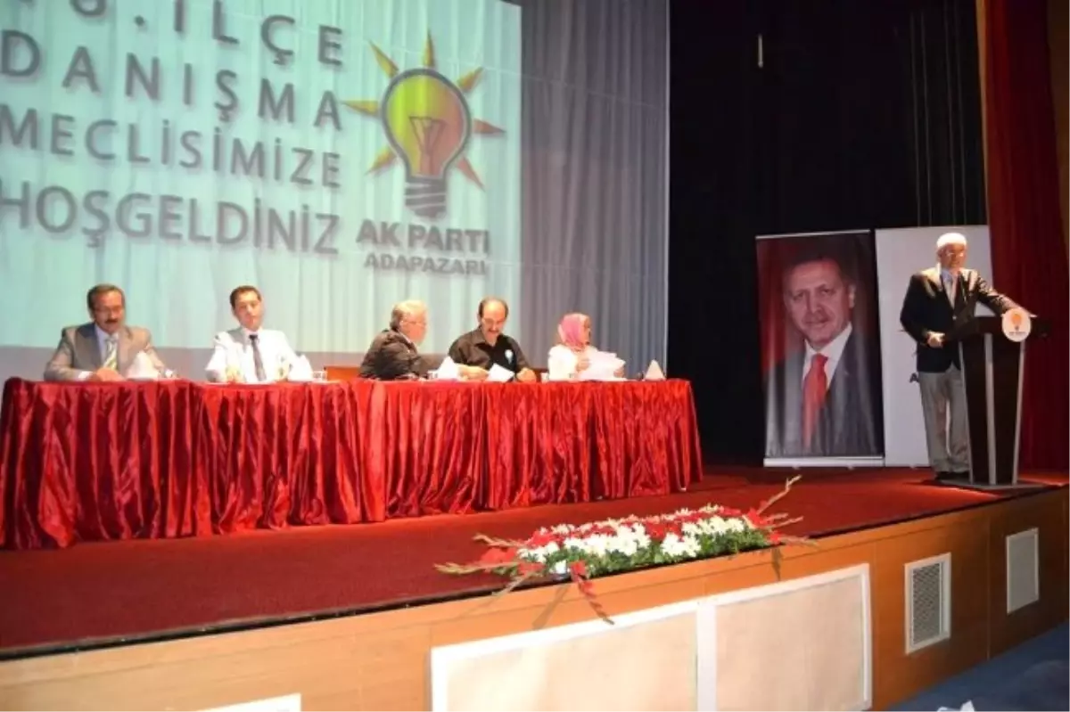 AK Parti Adapazarı İlçe Başkanı Mustafa Ak Açıklaması