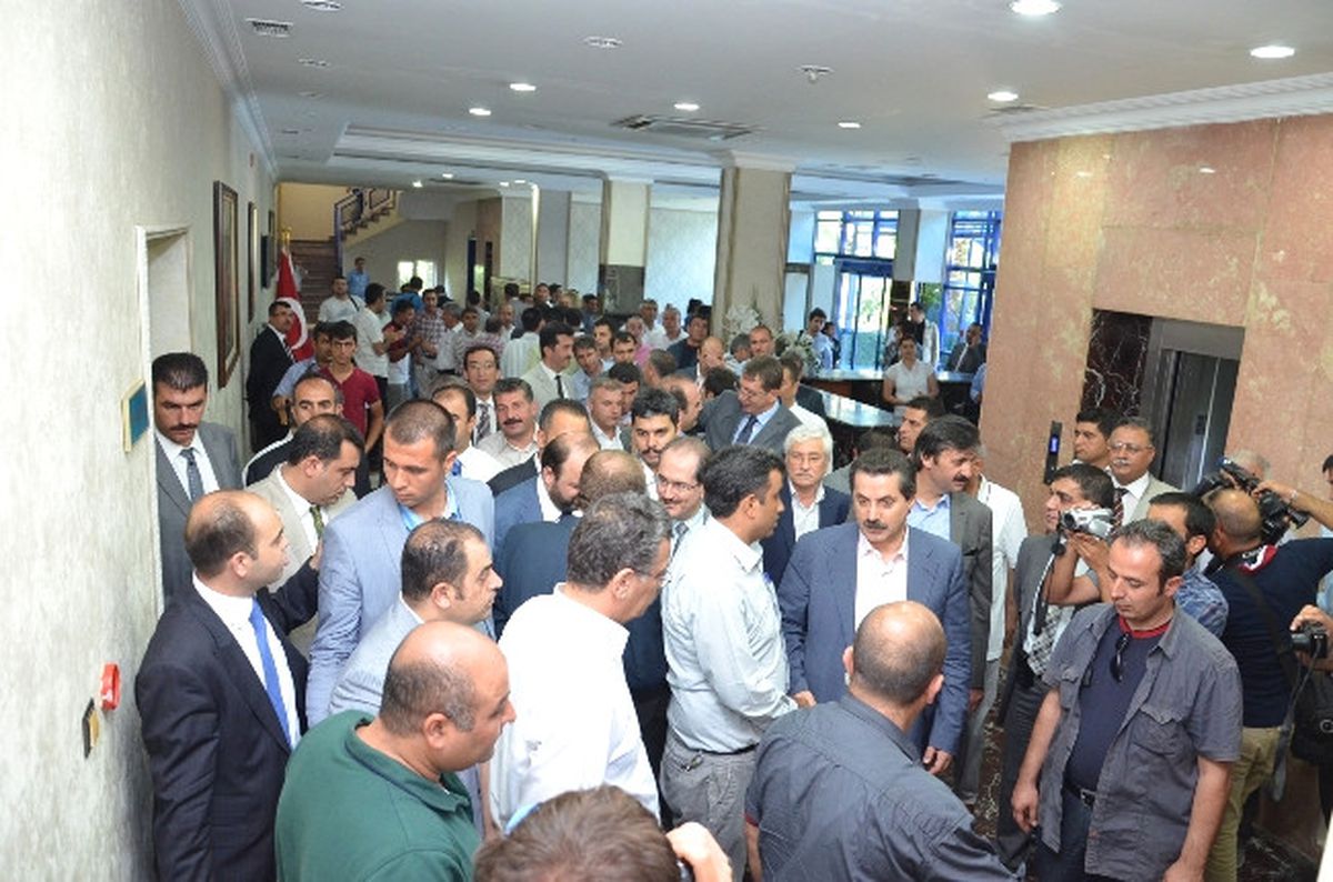Bakan Çelik Urfa\'da