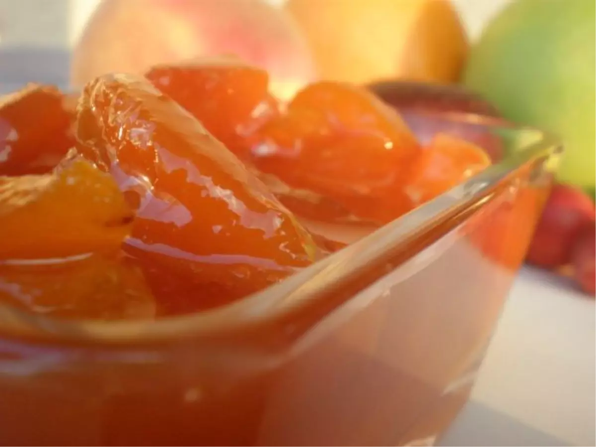 'Bir Defada En Fazla Kayısı Reçeli Yapma Etkinliği'