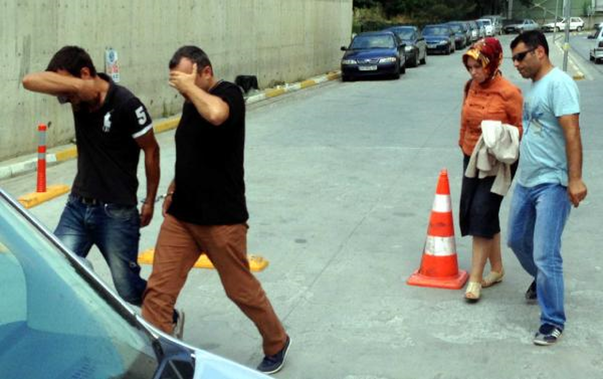 Uyuşturucu Taşıyan Çift Yakalandı