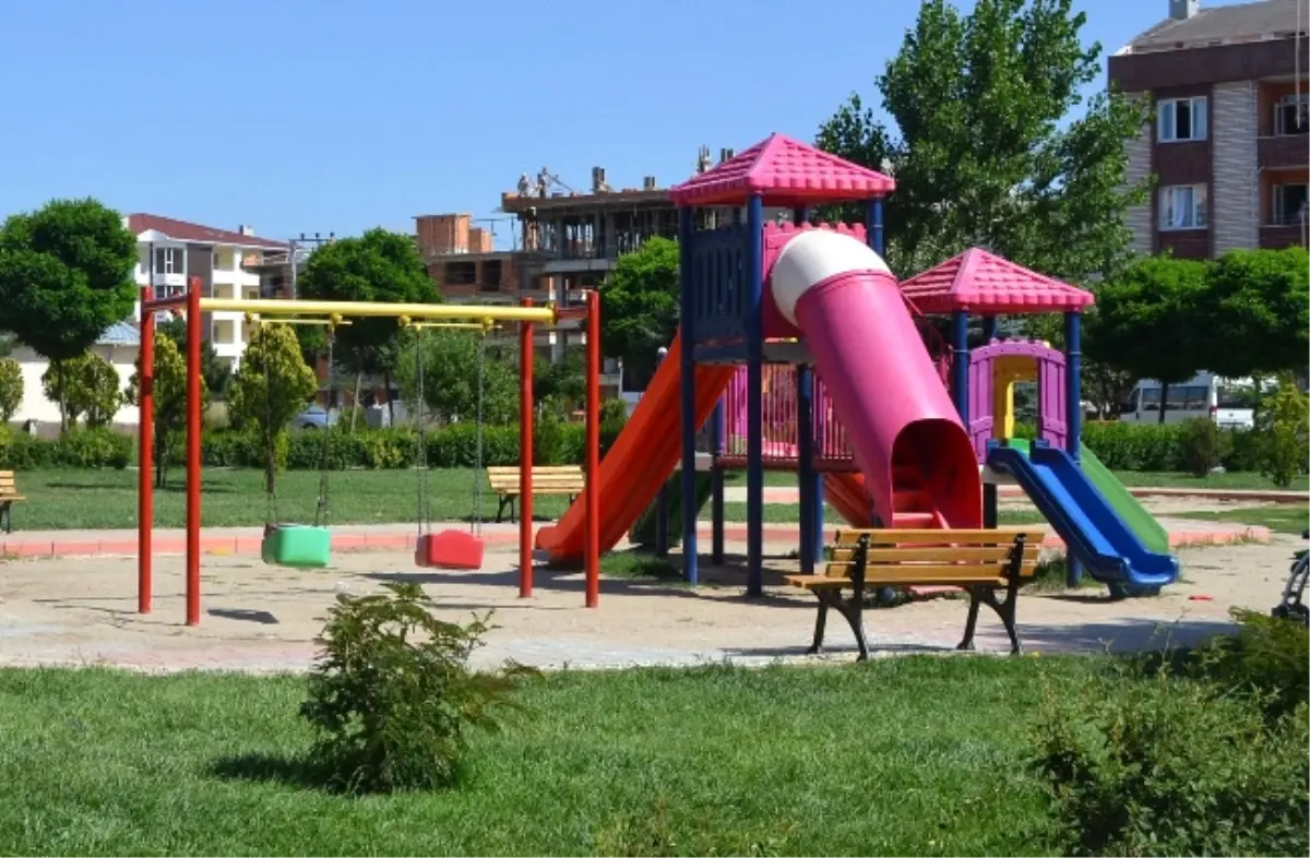 Çocuk Parkları da Sessiz Kaldı