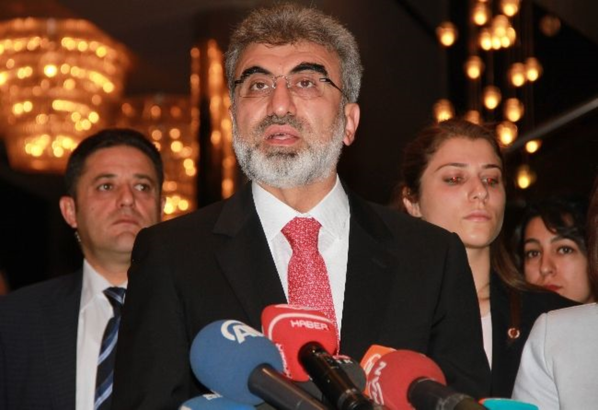 Bakan Yıldız\'dan Elektrik ve Doğalgaz Müjdesi