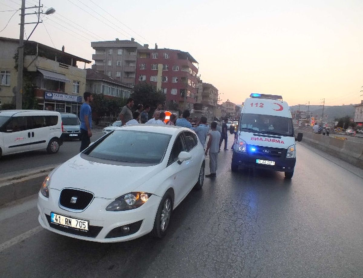 Kocaeli\'de Kaza: 1 Yaralı