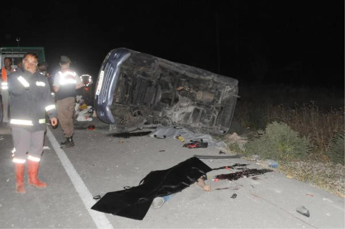 Konya\'da İki Kaza: 2 Ölü, 8 Yaralı