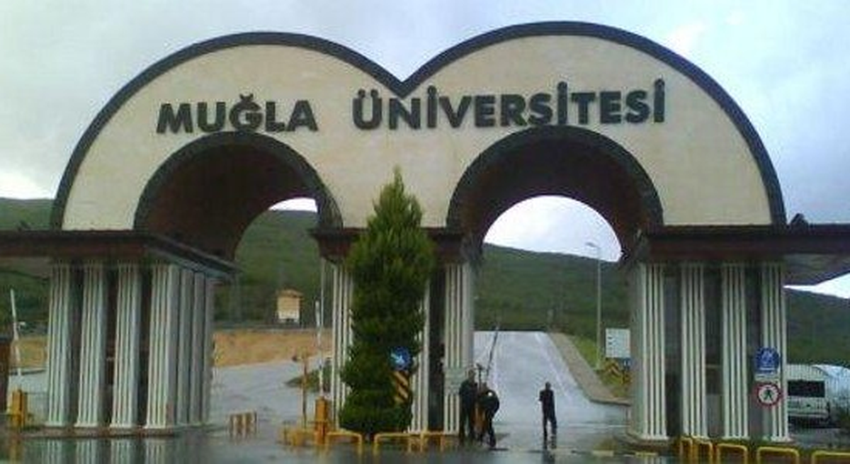 Muğla Üniversitesi İlahiyat Fakültesine Dekan Atandı