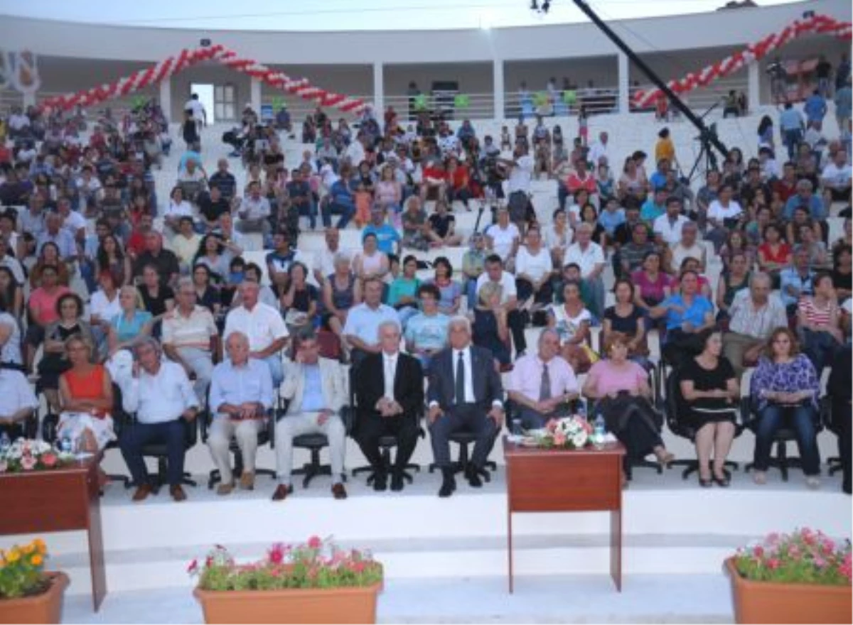Prof. Dr. Şadan Gökovalı Açık Hava Tiyatrosu Açıldı