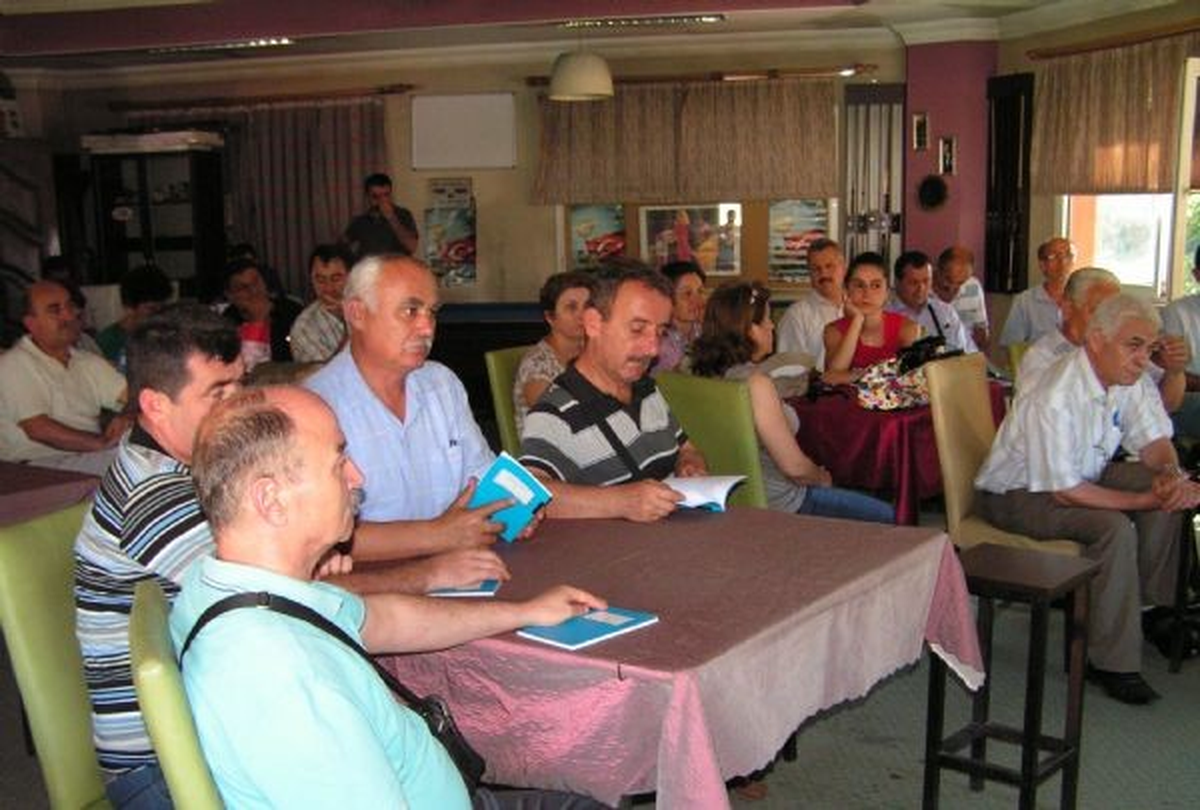 Şair Gökhan Taner Günsan Okurlarıyla Buluştu