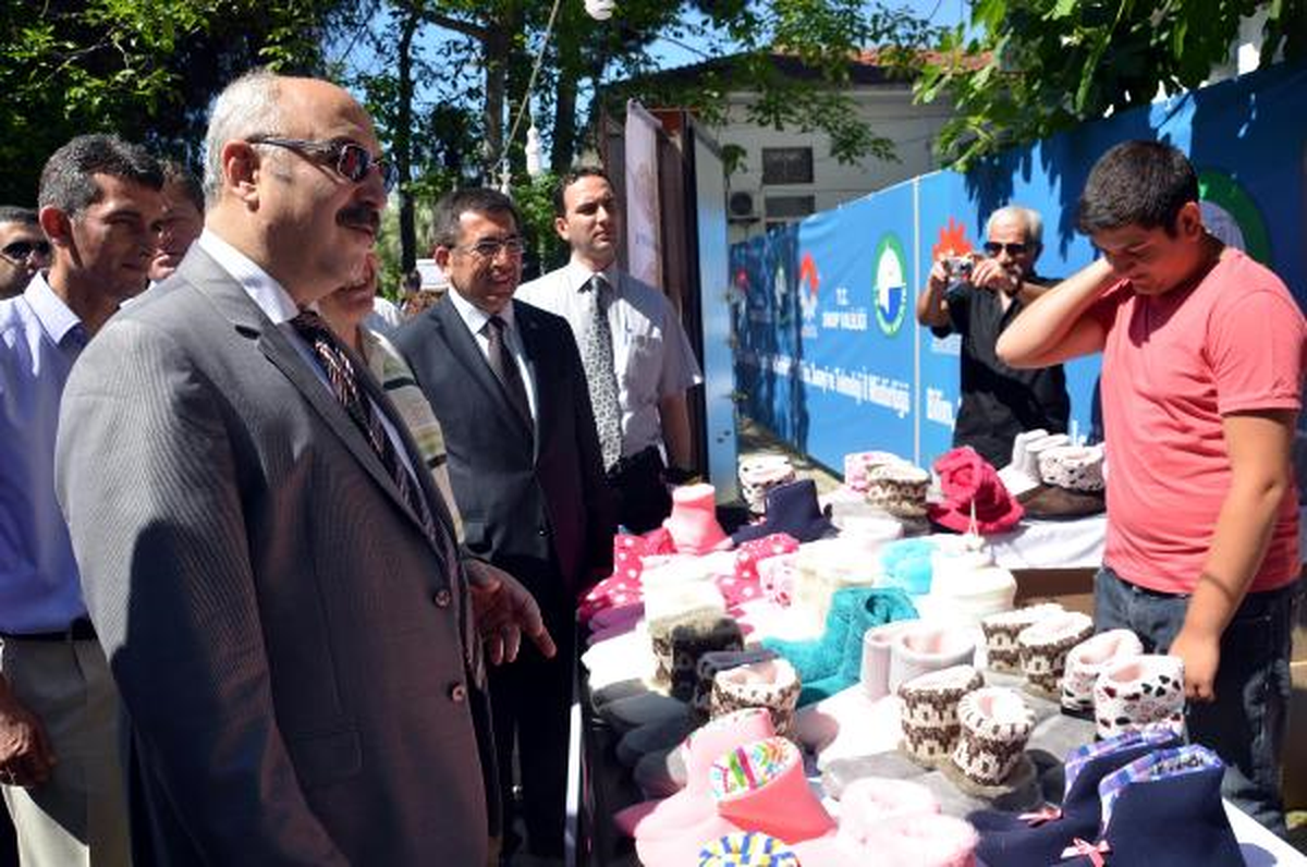 Sinop\'ta Sanayi Ürünleri Sergisi