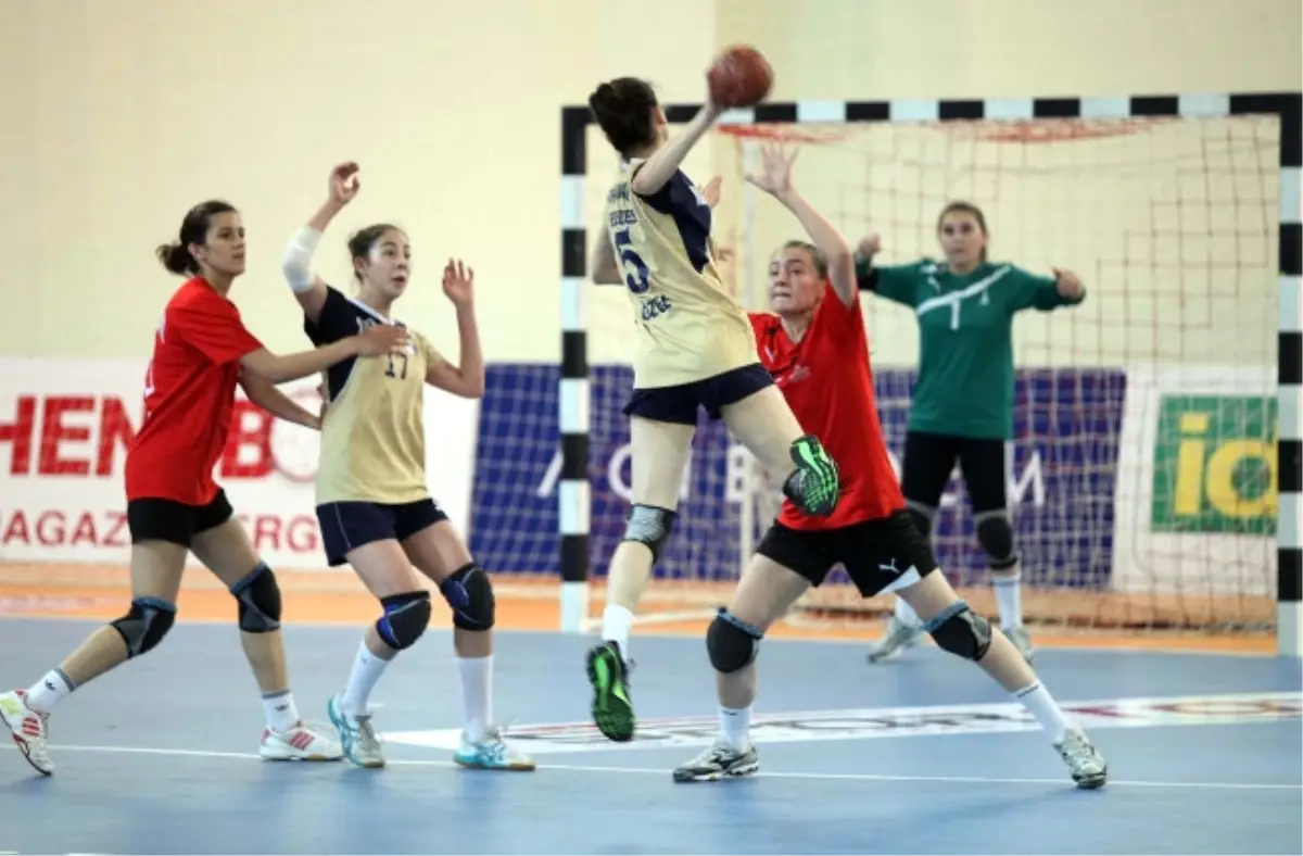 Türkiye Şampiyonu Yenimahalle\'den