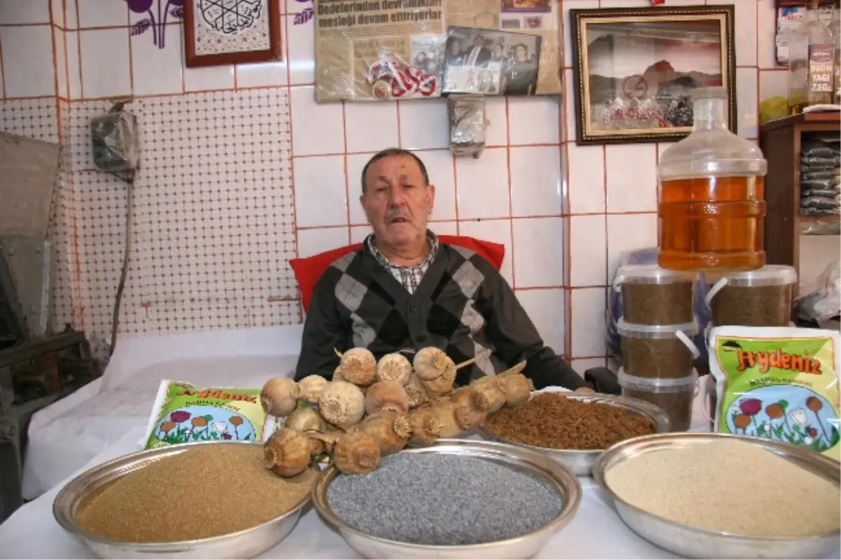 Afyon Haşhaşı Hint ve Afgan Yemeklerini Süslüyor