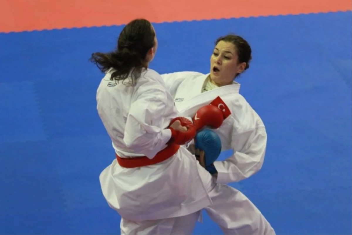 Akdeniz\'de Karatecilerimizden de İki Madalya Geldi