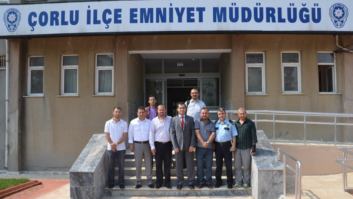Çorlu Gazeteciler Derneği\'nden Emniyet Müdürü Şardağı\'na Ziyaret
