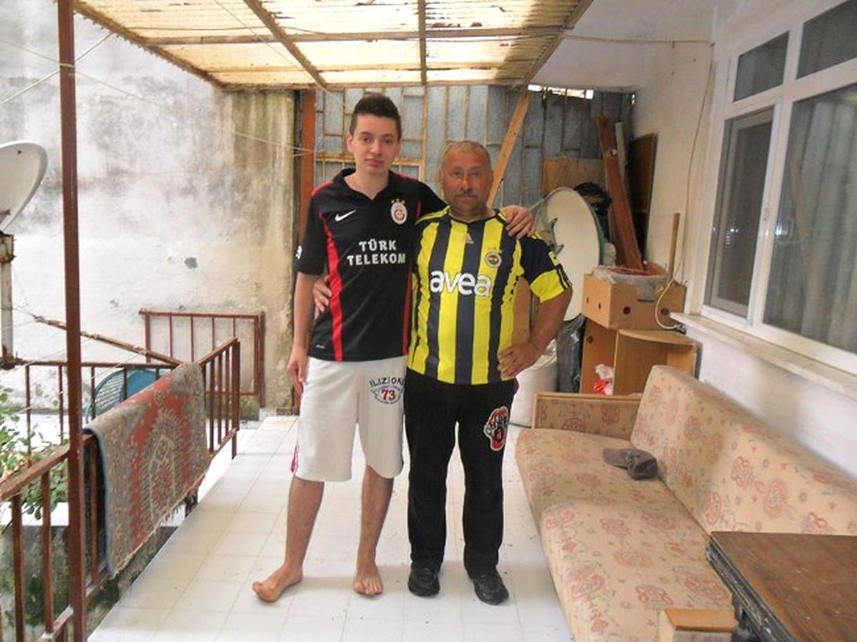 Kazazede Fenerbahçe Bayrağı ile Defnedildi