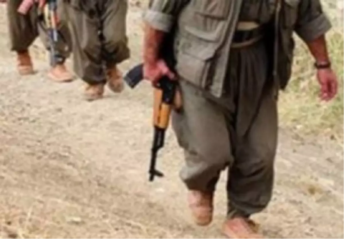 PKK\'lılar Asker Kaçırdı