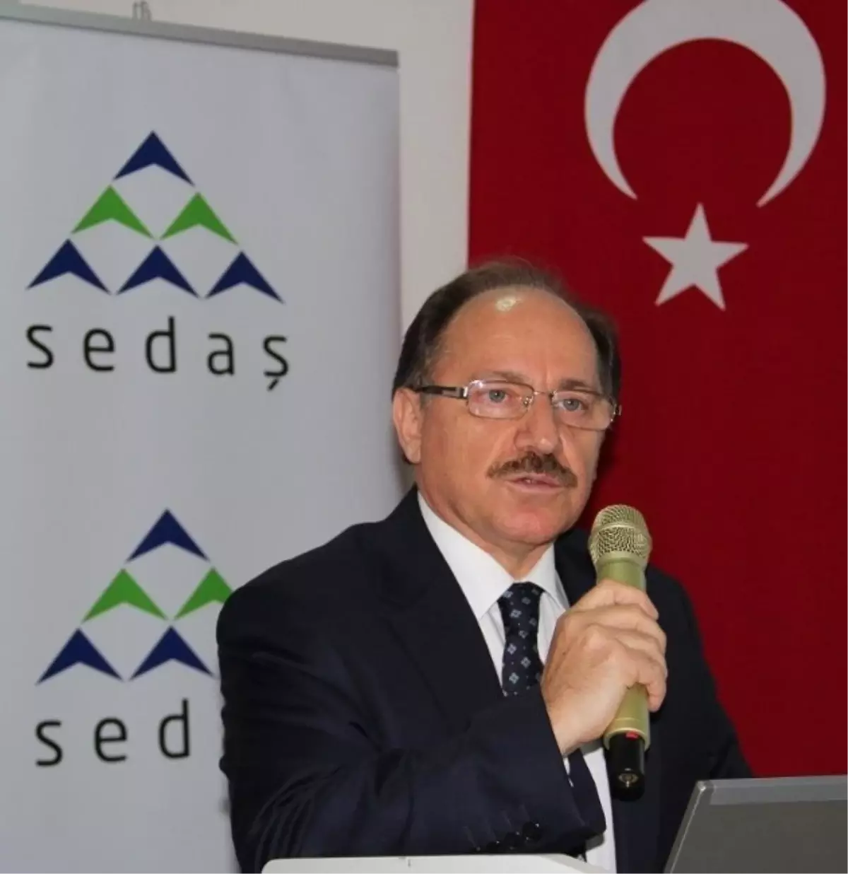 Sedaş Yönetim Kurulu Başkanı Bekir Sami Güven Kadroya Alınan 954 Personele Başarılar Diledi