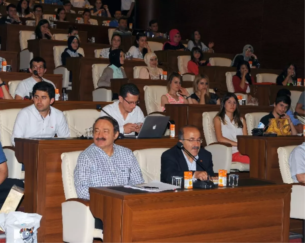 Trabzon Belediyesi Gençlik Meclisi Toplantısı