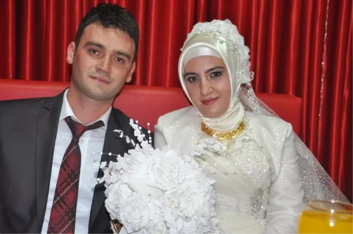 Çelik Dünya Evine Girdi