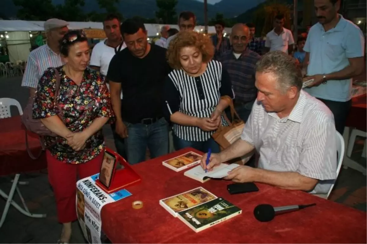 Devrek Türk Eğitim-Sen Temsilciliğinden Konferans ve İmza Günü