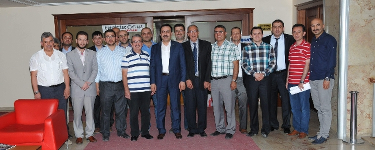 Elektrikçilerden Kto Başkanı Öztürk\'e Ziyaret