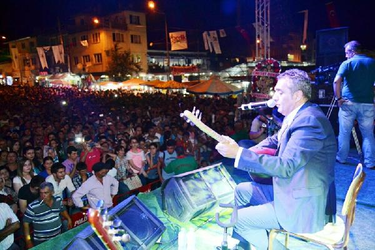 Eşme\'de Yavuz Bingöl Rüzgarı