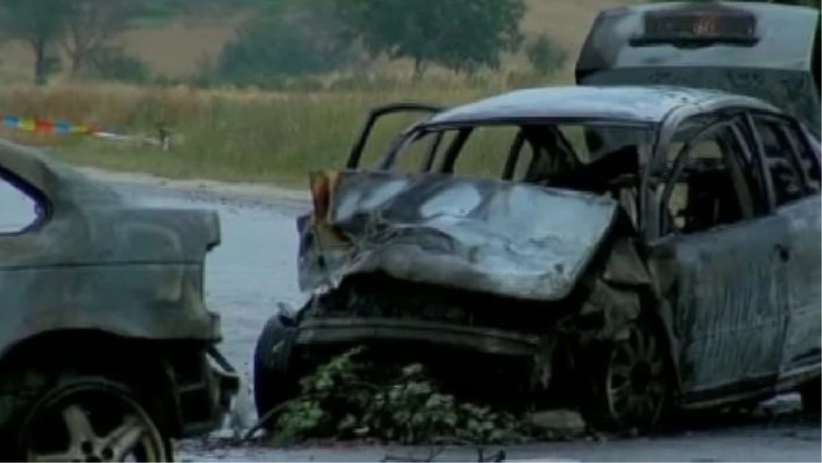 Makedonya\'da Trafik Kazasında 6 Kişi Öldü