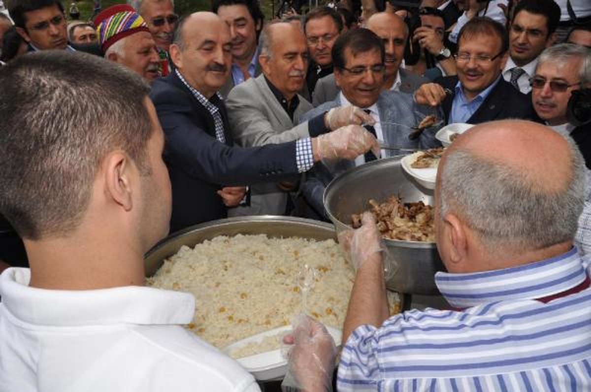 Bakan Müezzinoğlu : O Uçağa Yakıt Bulamazlar