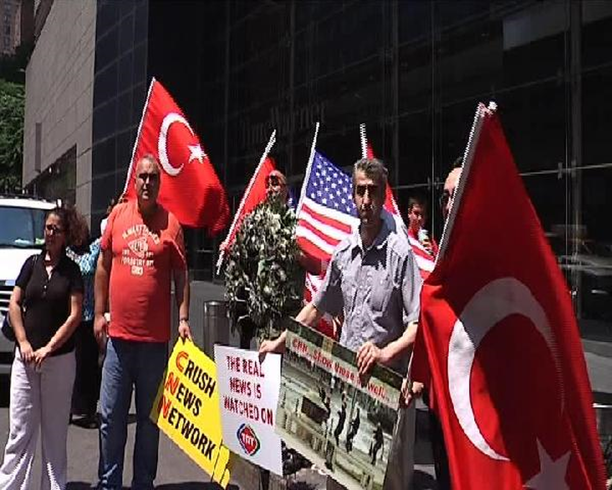 New York\'ta, Cnn Protestosu