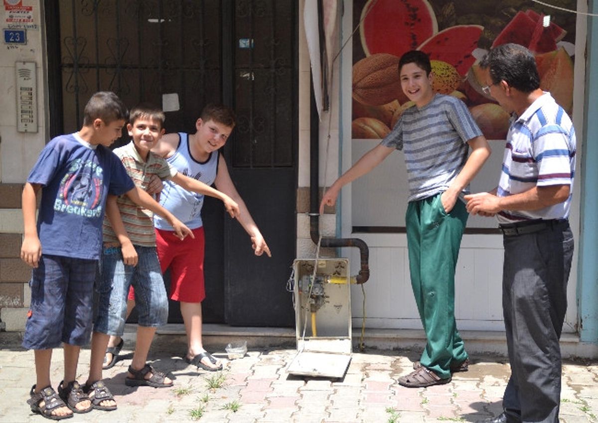 Turgutlu\'da Yılan Paniği