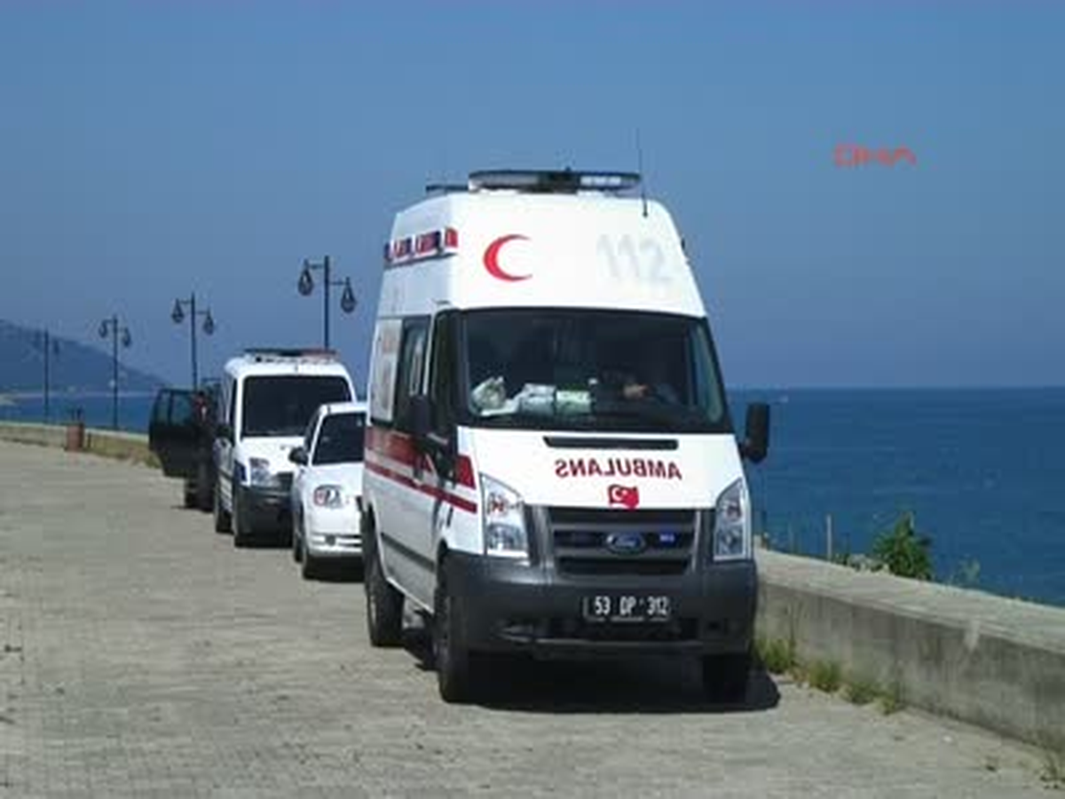 Yaylada Hastalanan Çoban Helikopterle Kurtarıldı
