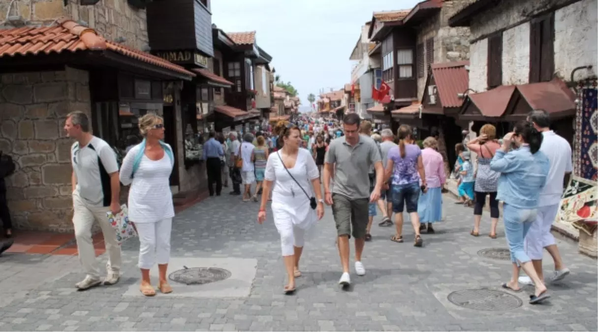 2013 Haziran Ayı Gelen Turist Sayısında Rekor Kırdı