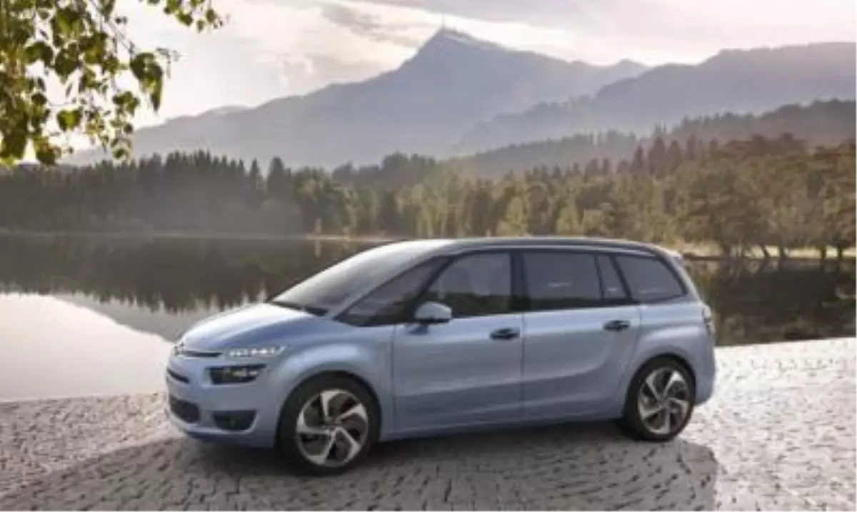 Citroen Grand C4 Picasso Yenilendi