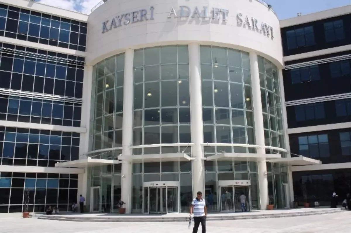 Kayseri Adliyesi Yeni Adresinde Hizmet Vermeye Başladı