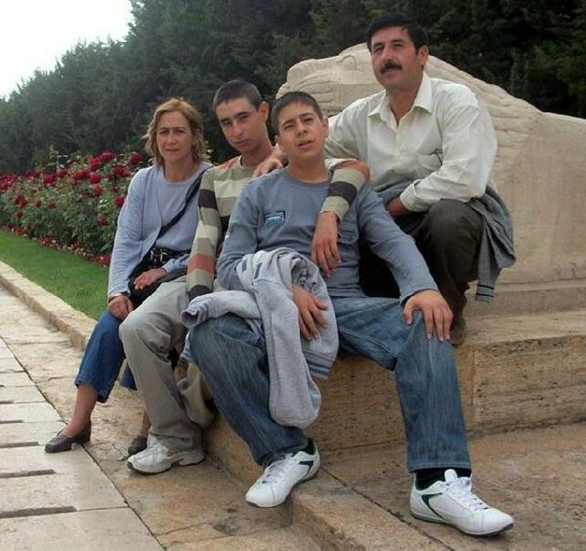 Motosiklet Devrildi; Kasksız Anne Öldü, Oğlu Yaralandı