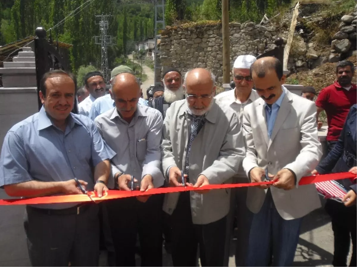 Tortum Uzunkavak Köyü Cami Törenle İbadete Açıldı