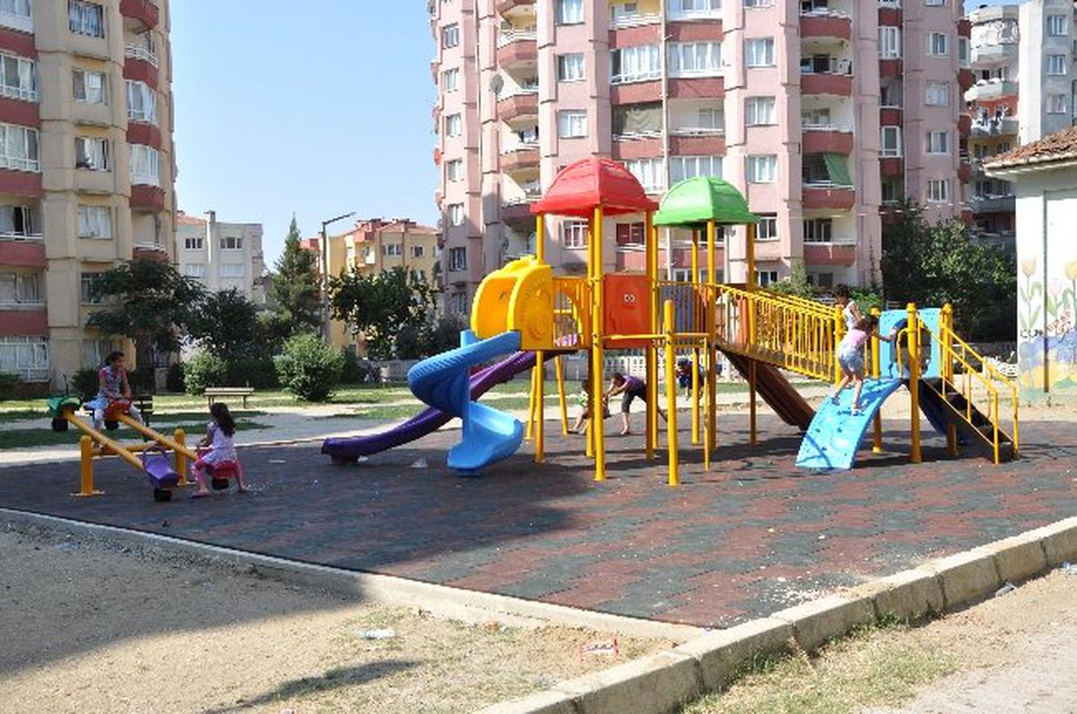 Yeni Parklar Torbalı\'nın Çehresini Değiştiriyor