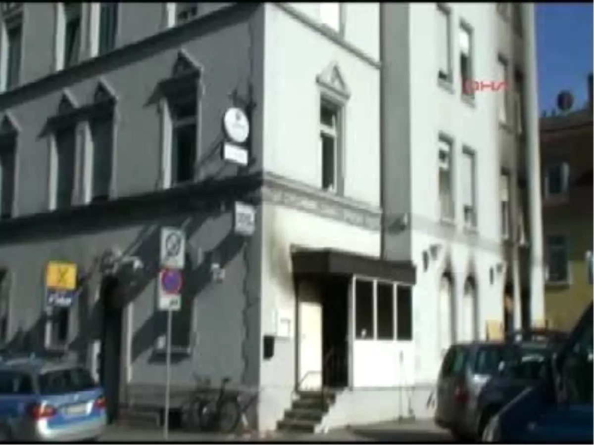 Almanya\'da Yangın: Bir Türk Öldü 5 Yaralı