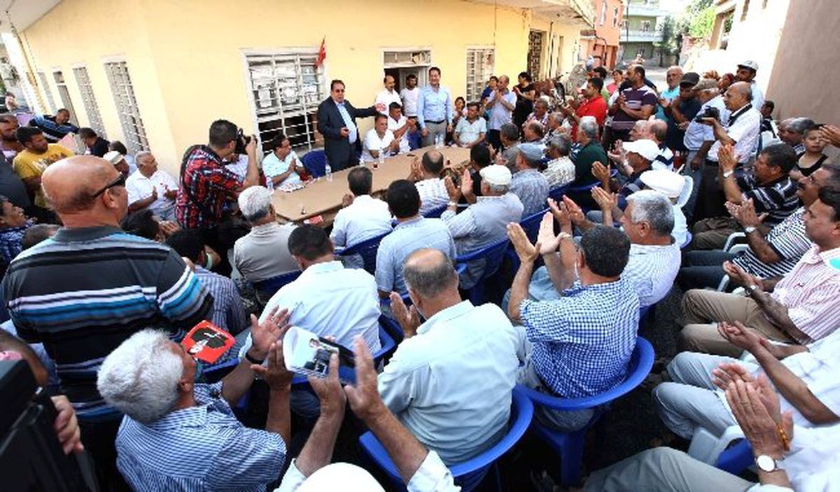 Büyükşehir Belediyesi\'nin Asfalt ve Yol Yapım Çalışmaları Sürüyor