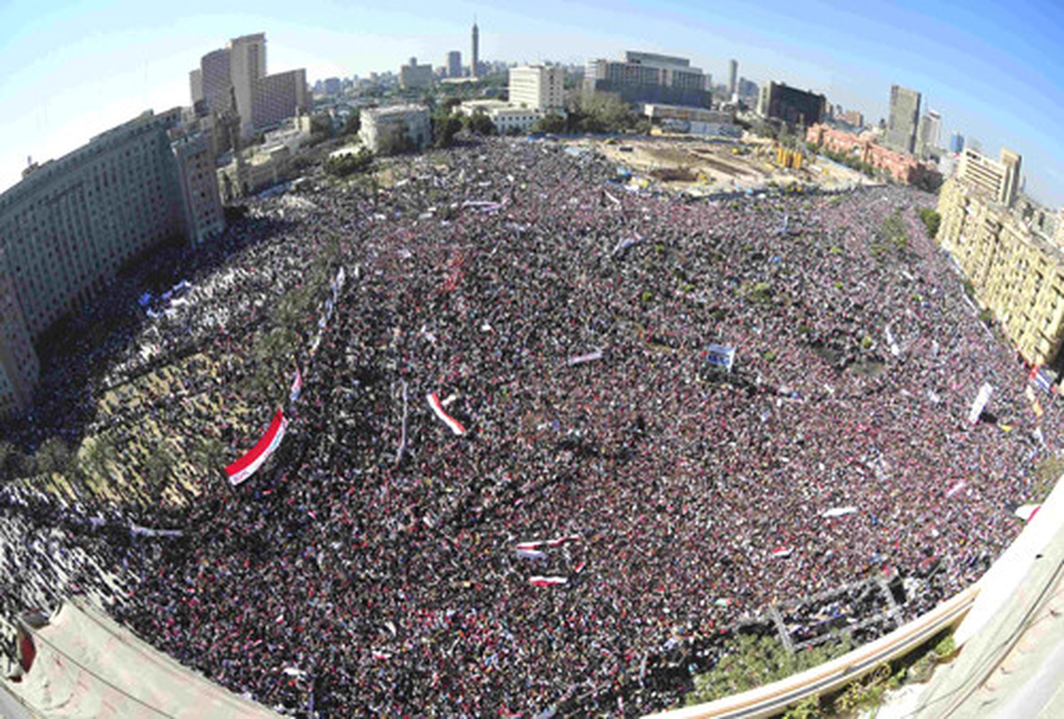 DİSK: Tahrir Meydanı da Biber Gazı Kokuyor