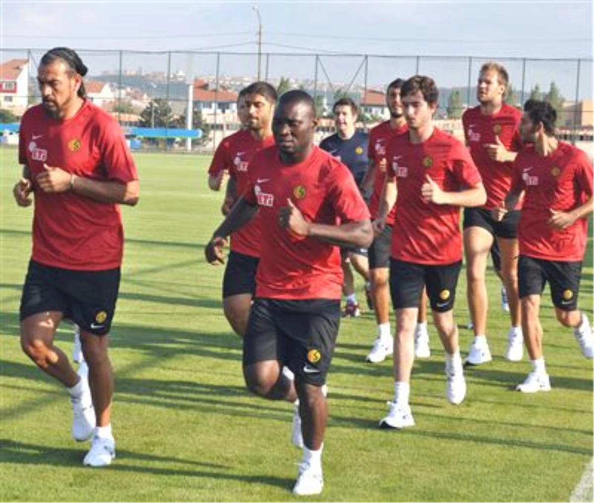 Eskişehirspor, Yeni Sezon Hazırlıklarına Başladı