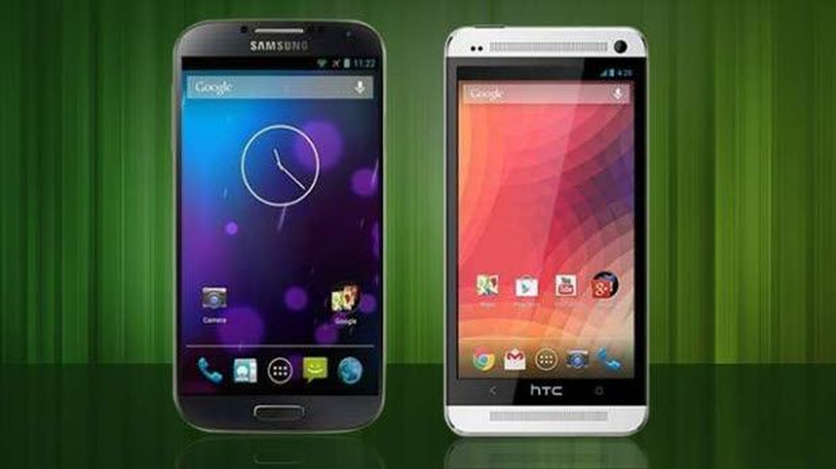 Galaxy S4 vs HTC One!