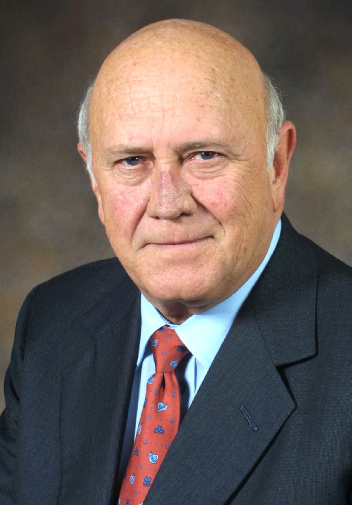 Klerk, Kalp Rahatsızlığı Nedeniyle Hastanede