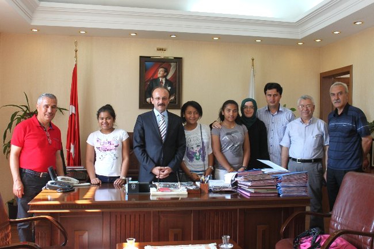 Madagaskarlı Öğrenciler Dörtyol\'u Ziyaret Etti