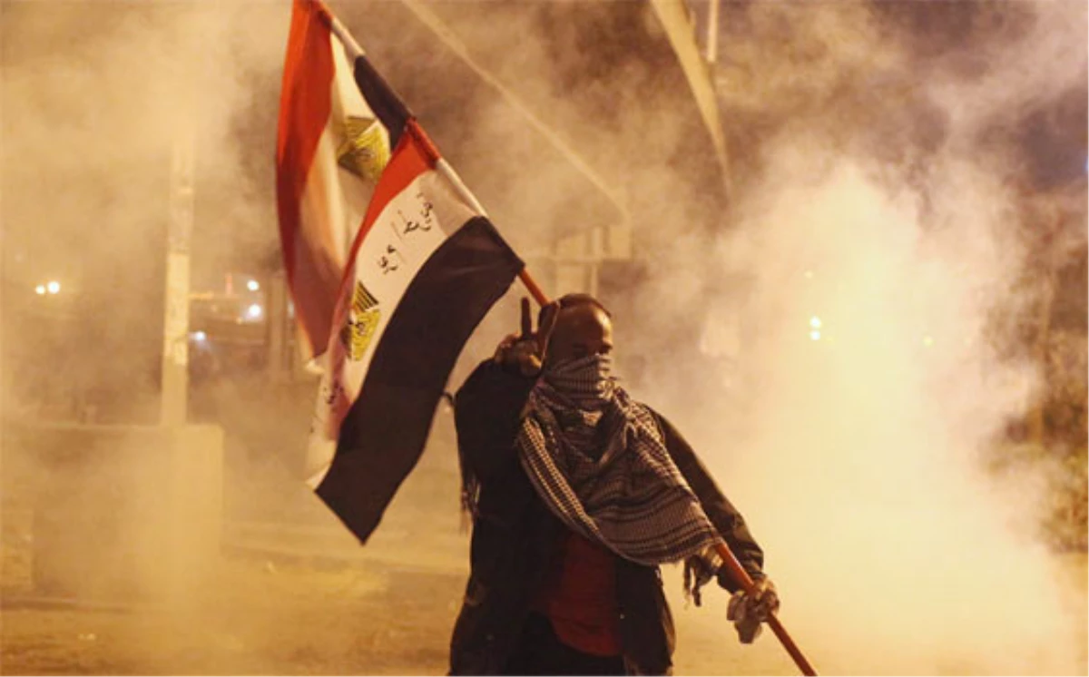 Mısır\'da Siyasi Kriz