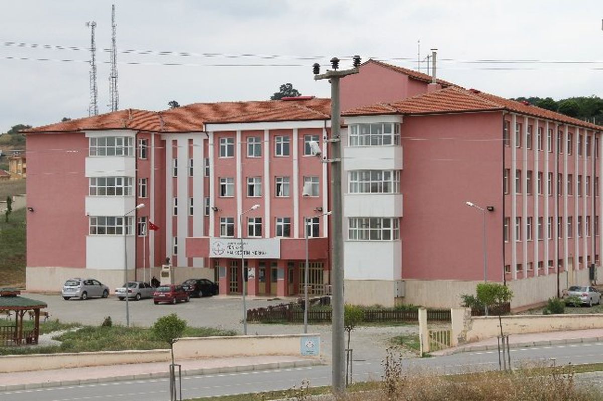 Sakarya Güzel Sanatlar Lisesi'ne 2 Alanda 60 Öğrenci Alınacak
