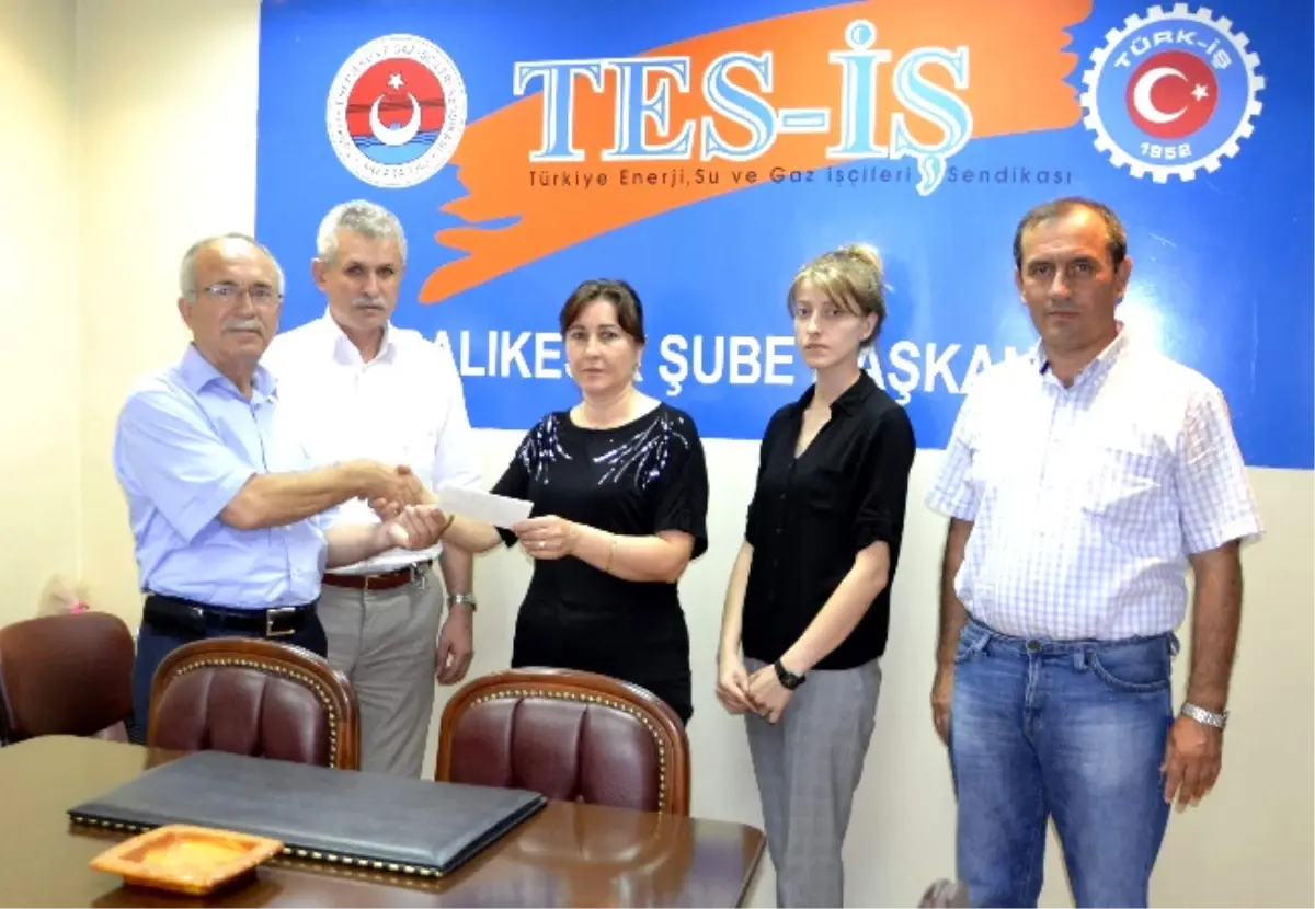 Tes-İş Sendikasından Örnek Yardım