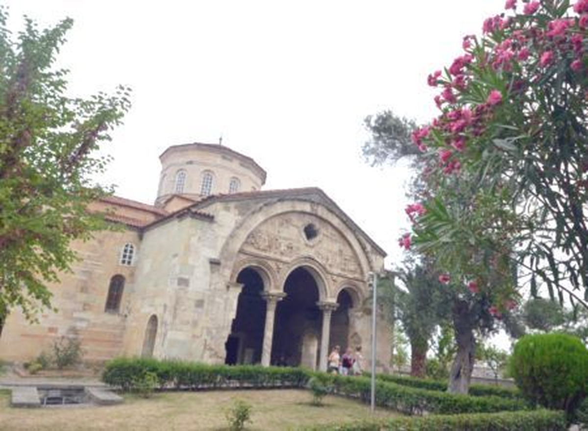 Trabzon Ayasofya\'da İbadet İçin Yapılan Düzenlemeye Suç Duyurusu