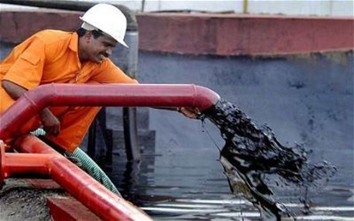 Brent Petrol 104 Doların Üzerine Yükseldi